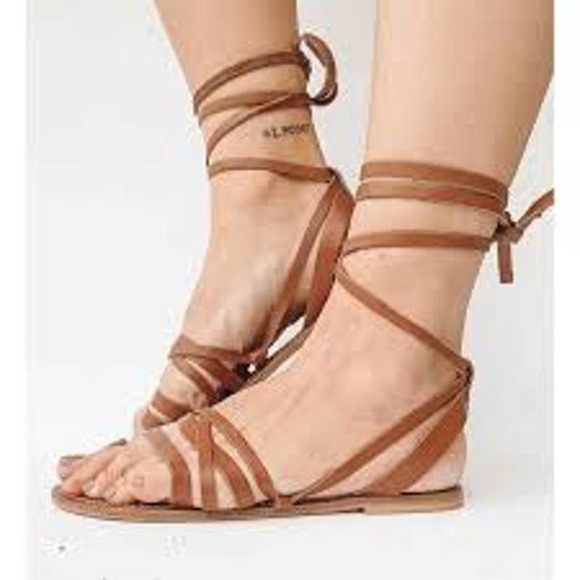 Free People Shoes - Free People Womens SZ 37 7 Leather Wrap Gladiator Sandals Brown Lace Thong
